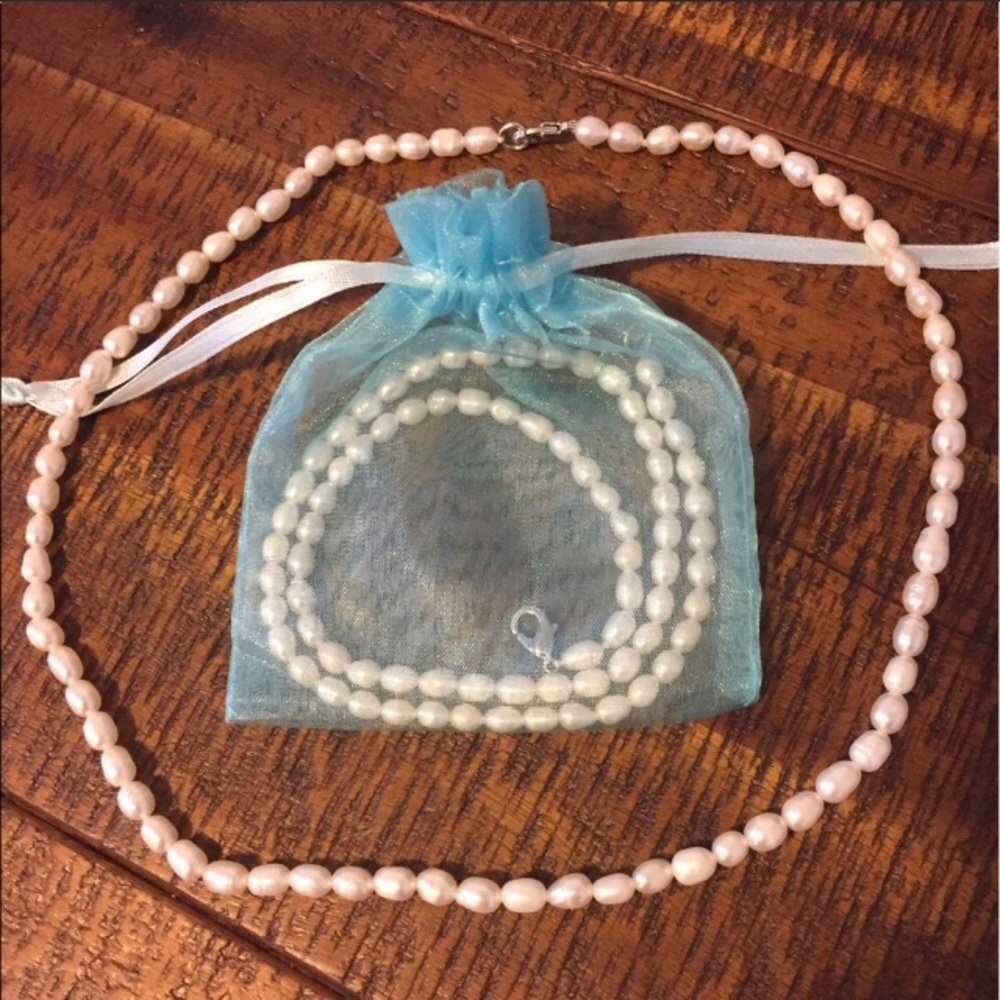 Pearl necklace